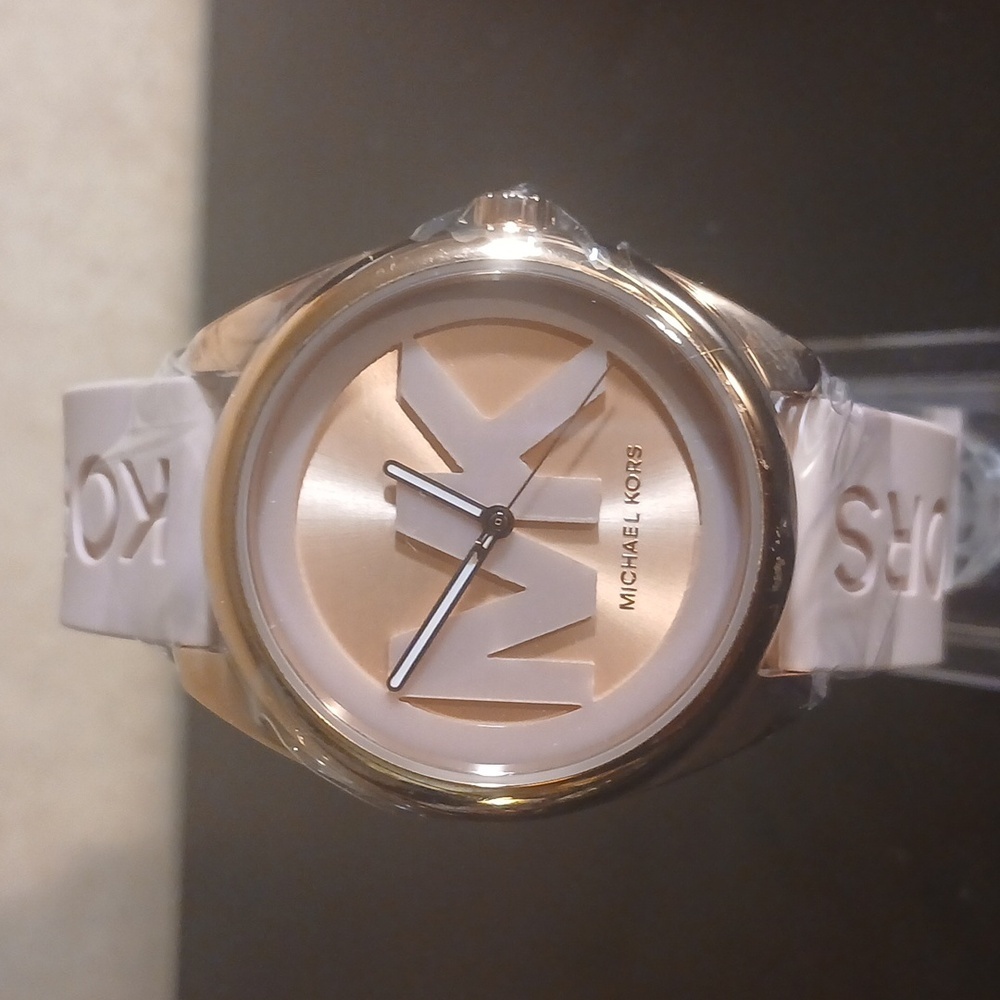 Michael Kors Pink and Gold Logo Dial Silicone Strap Watch - Picture 3 of 10